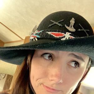 Meet your Posher, Mikaila